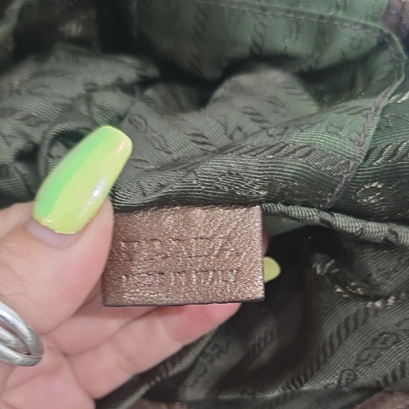 Prada Brown Leather Shoulder Bag with Slouchy Design AUTHENTIC - Picture 13 of 14